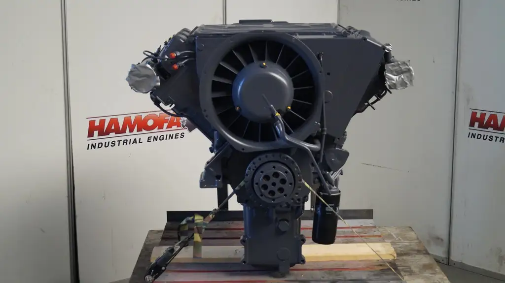 MOTEUR DEUTZ F6L413FW RÉCONDITIONNÉ - Image 7
