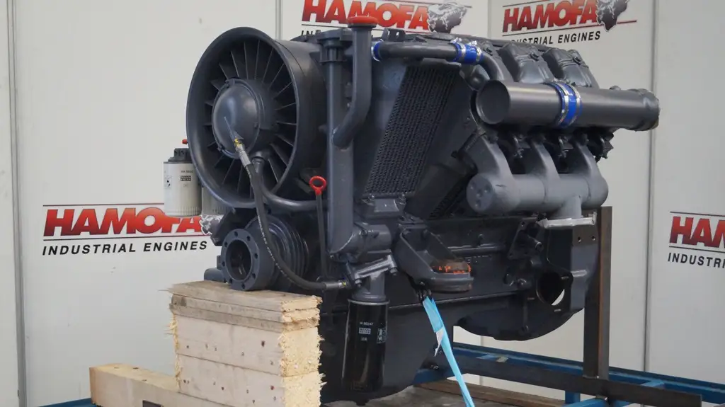 RECONDITIONED DEUTZ F6L413W ENGINE - Picture 3
