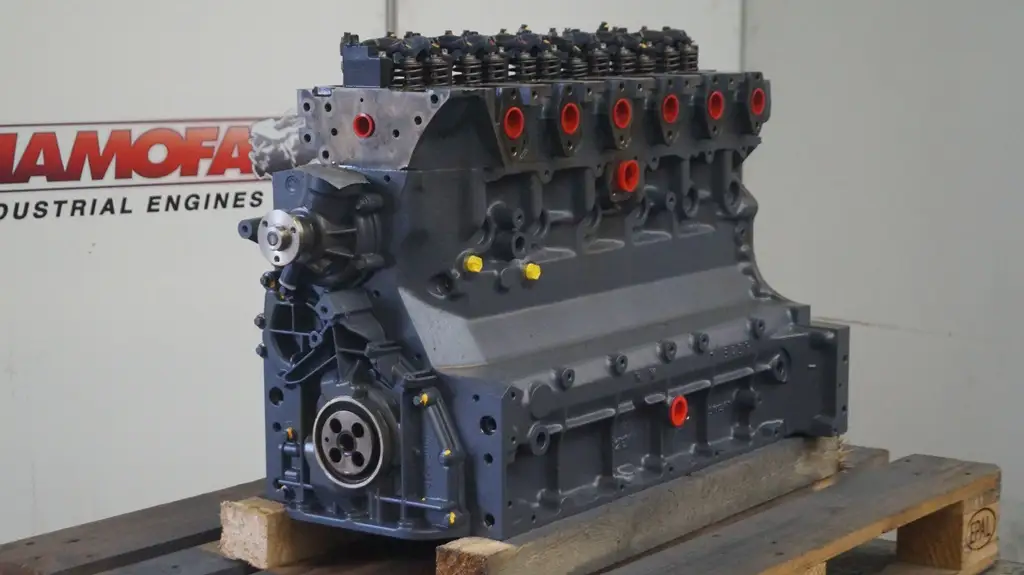 DEUTZ BF6M1012EC BLOQUE LONG RECONDITIONNÉ - Image 4