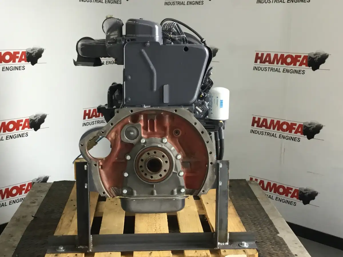 RECONDITIONED DEUTZ F6L912F ENGINE - Picture 2