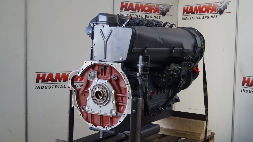 RECONDITIONED DEUTZ F6L912W-40 ENGINE - Picture 3