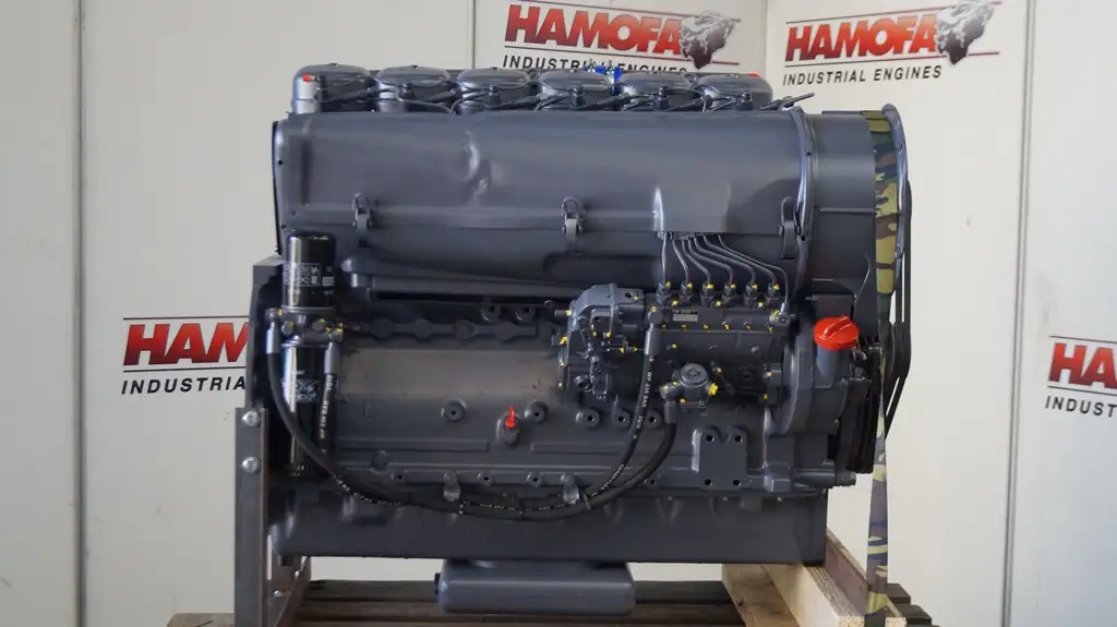 RECONDITIONED DEUTZ F6L912W-40 ENGINE - Picture 4