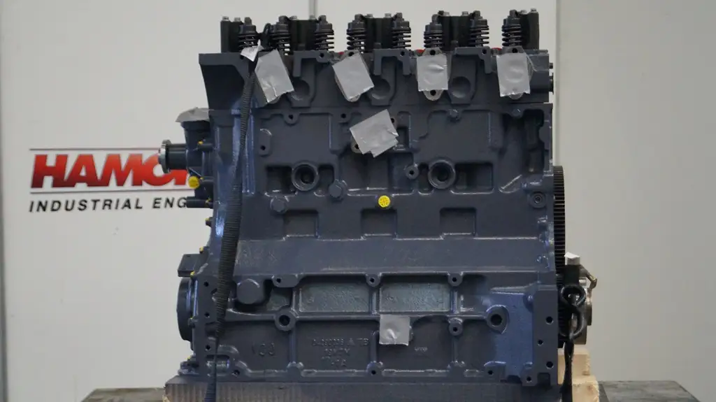 RECONDITIONED DEUTZ TCD2013L04 2V LONGBLOCK - Picture 3