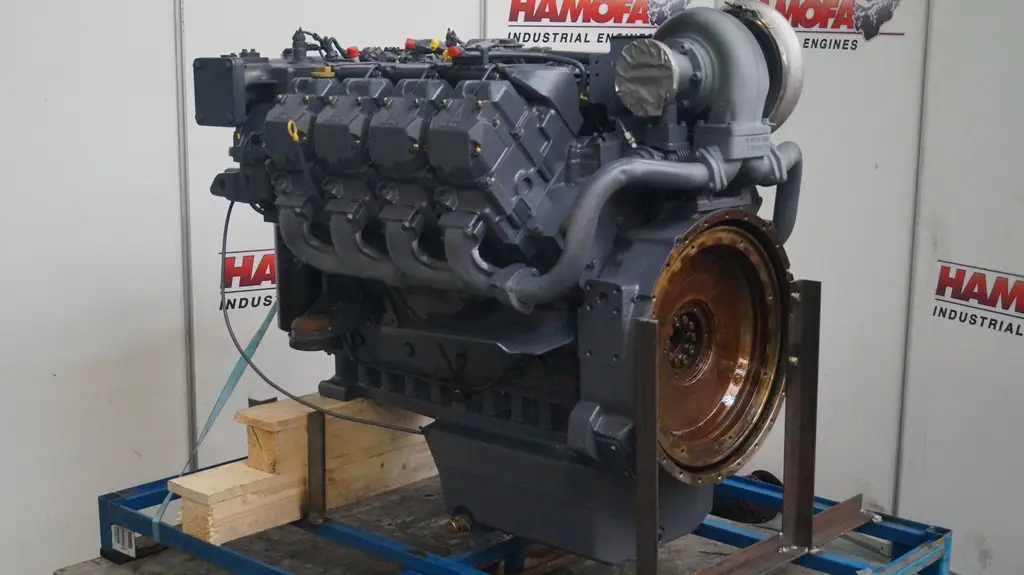 MOTEUR RECONDITIONNÉ DEUTZ TCD2015 V8 - Image 5