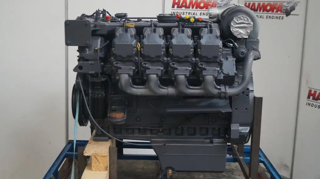 RECONDITIONED DEUTZ TCD2015 V8 - Picture 6