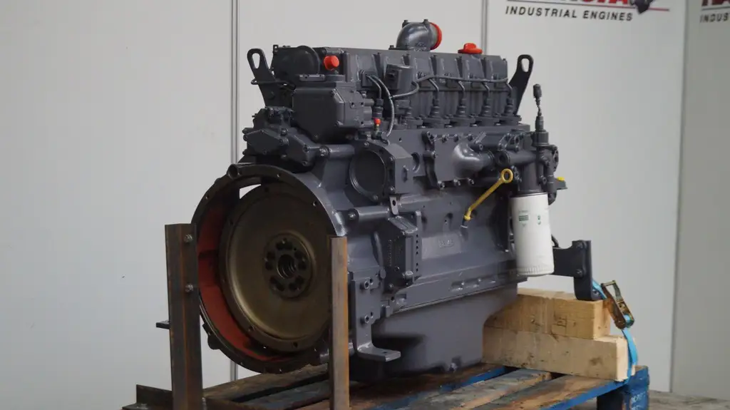 DEUTZ BF6M1012EC RÉPARÉ - Image 5