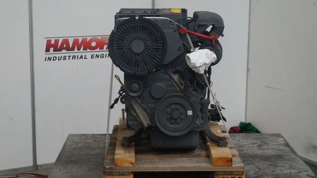 DEUTZ D2011L04I USADO - Imagen 6