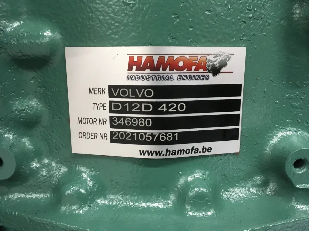 VOLVO D12D 420 RÉCONDITIONNÉ - Image 5