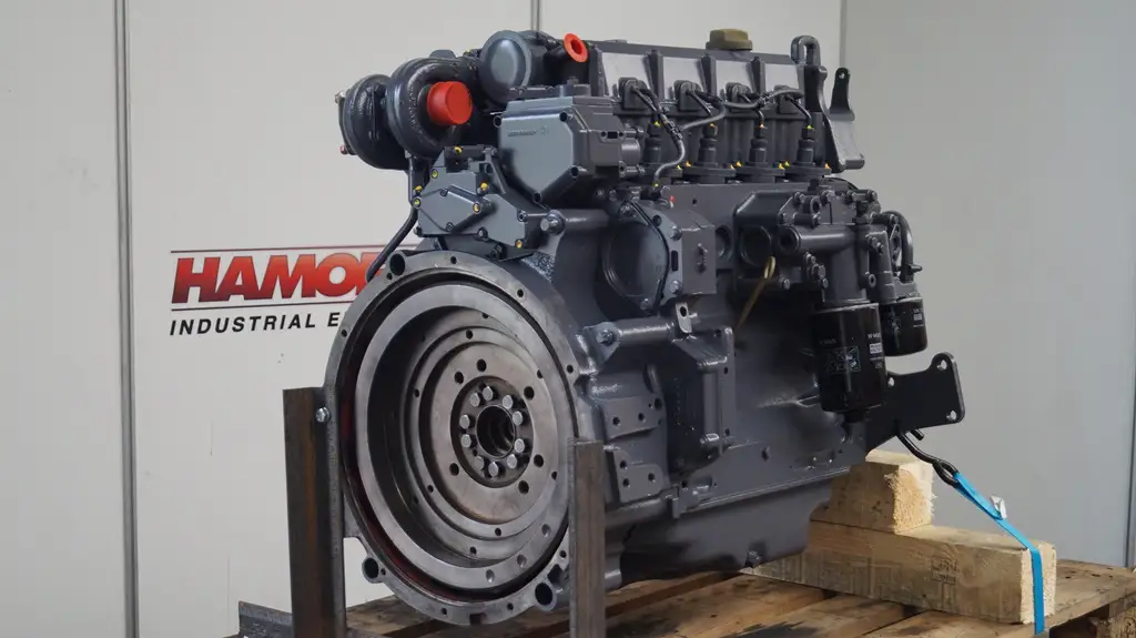 MOTEUR RÉCUPÉRÉ DE DEUTZ BF4M1012E - Image 6