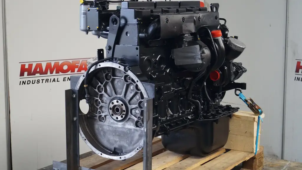 RECONDITIONED MAN D0836-LFL03 ENGINE - Picture 3
