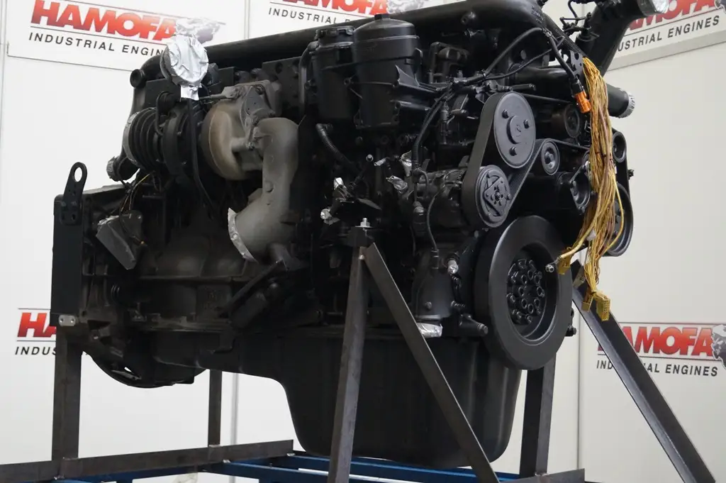 MOTOR MAN D2676-LF06 RECONSTRUIDO - Imagen 3