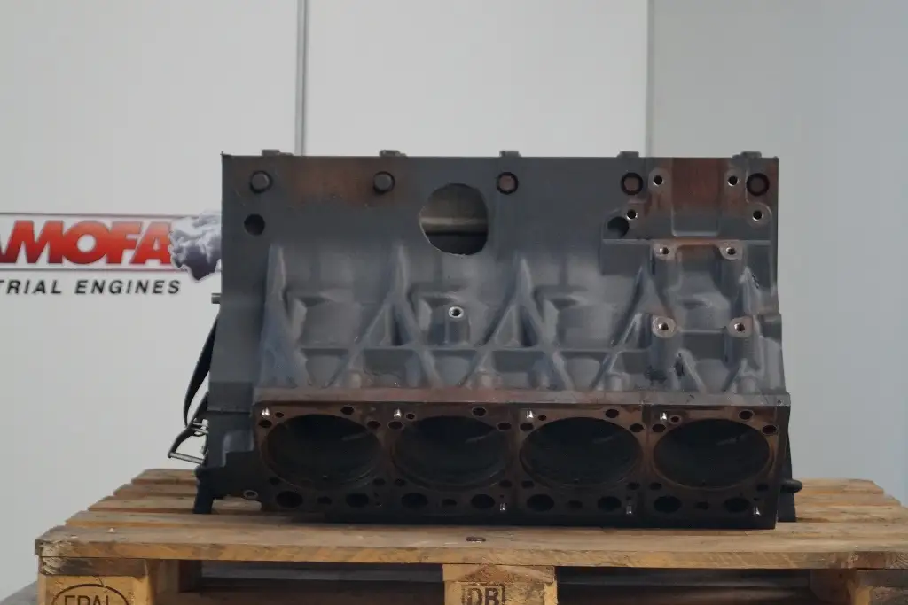 MERCEDES OM 942.930 LONGBLOCK RECONDITIONED - Picture 4
