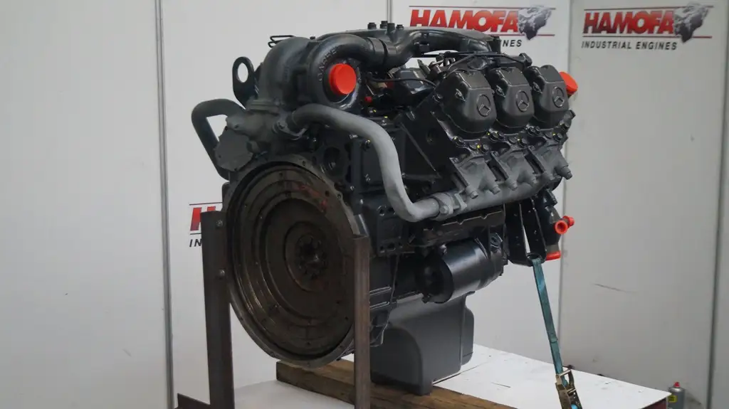 MERCEDES OM441.901-400 RECONDITIONED - Picture 5