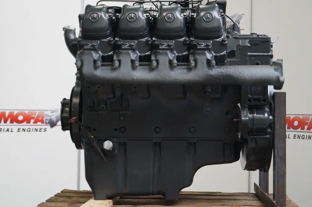 MERCEDES OM442.900-000 RECONDITIONED - Picture 8