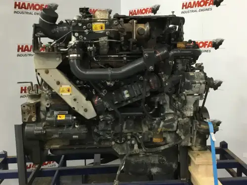 KOMATSU SAA6D125E-6C RECONDITIONNÉ