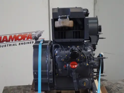 RECONDITIONED DEUTZ F2L912 ENGINE - Thumb image 3