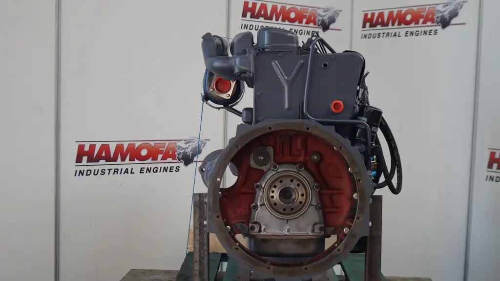 MOTEUR RECONDITIONNÉ DEUTZ BF6L913-97 - Image 2