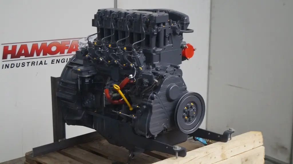 DEUTZ BF4M2011 RECONDITIONED - Picture 2