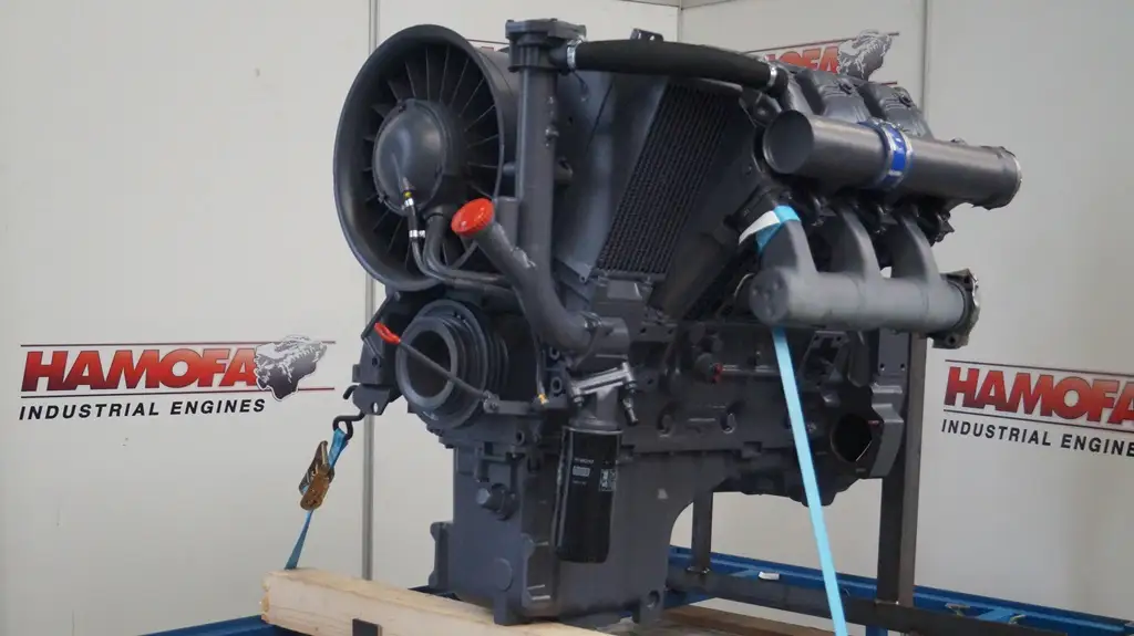 RECONDITIONED DEUTZ F6L413F-104 ENGINE - Picture 5