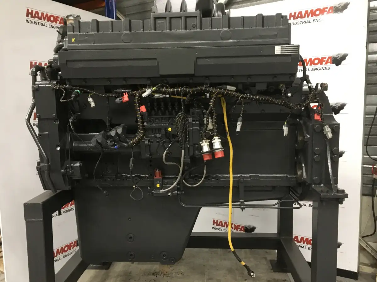 CUMMINS QST30-C CPL2127 RECONDITIONED - Picture 2