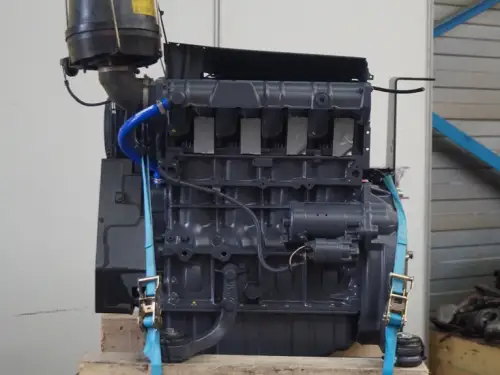 MOTOR DEUTZ F4L1011F RECONSTRUIDO - Imagen miniatura 2