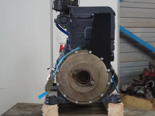 MOTOR DEUTZ F4L1011F RECONSTRUIDO - Imagen miniatura 3
