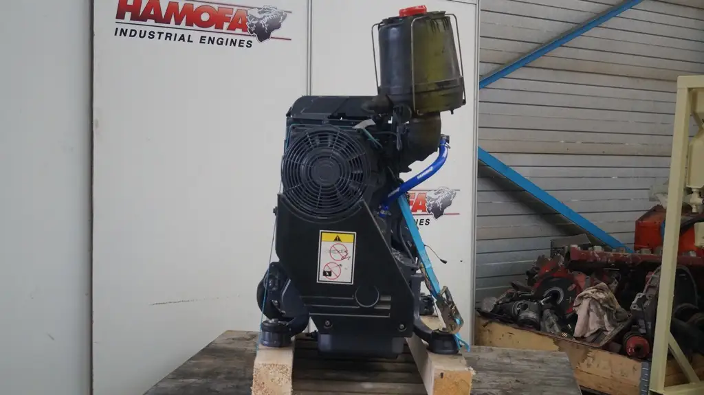 MOTOR DEUTZ F4L1011F RECONSTRUIDO - Imagen 4