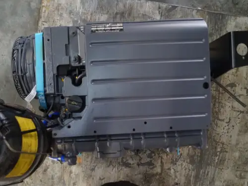 MOTEUR DEUTZ F4L1011F RÉCONDITIONNÉ - Miniature 5
