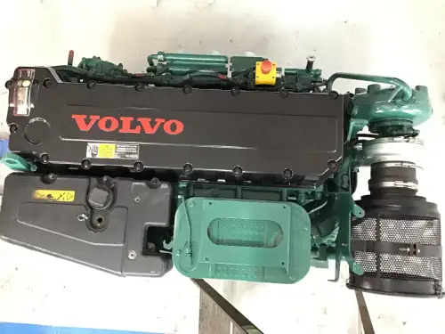 VOLVO D12D-C MH RECONSTRUIDO - Imagen miniatura 5