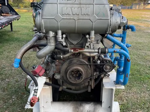 BOMBA MWM D232 V12 USADA - Imagen miniatura 3