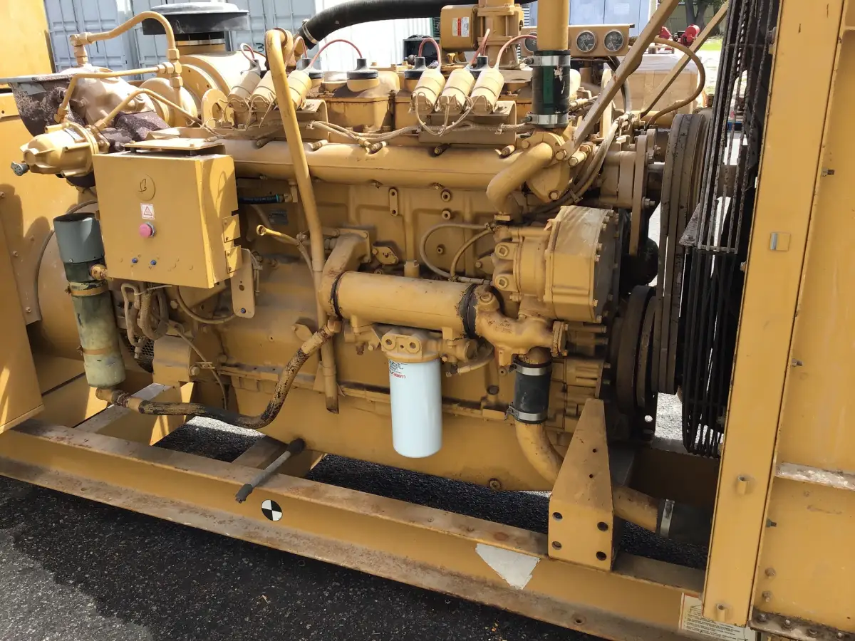 GEBRAUCHTER CATERPILLAR G3406 GENERATOR 202 KVA GAS – Bild 2
