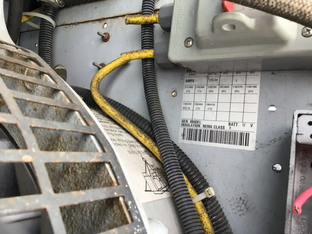 DETROIT DIESEL 60DS60 GENERATOR 54 KVA USED - Picture 3