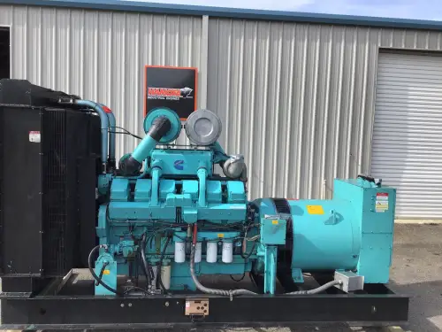 ГЕНЕРАТОР CUMMINS KTA2300G1 750KVA Б/У - Миниатюра 1