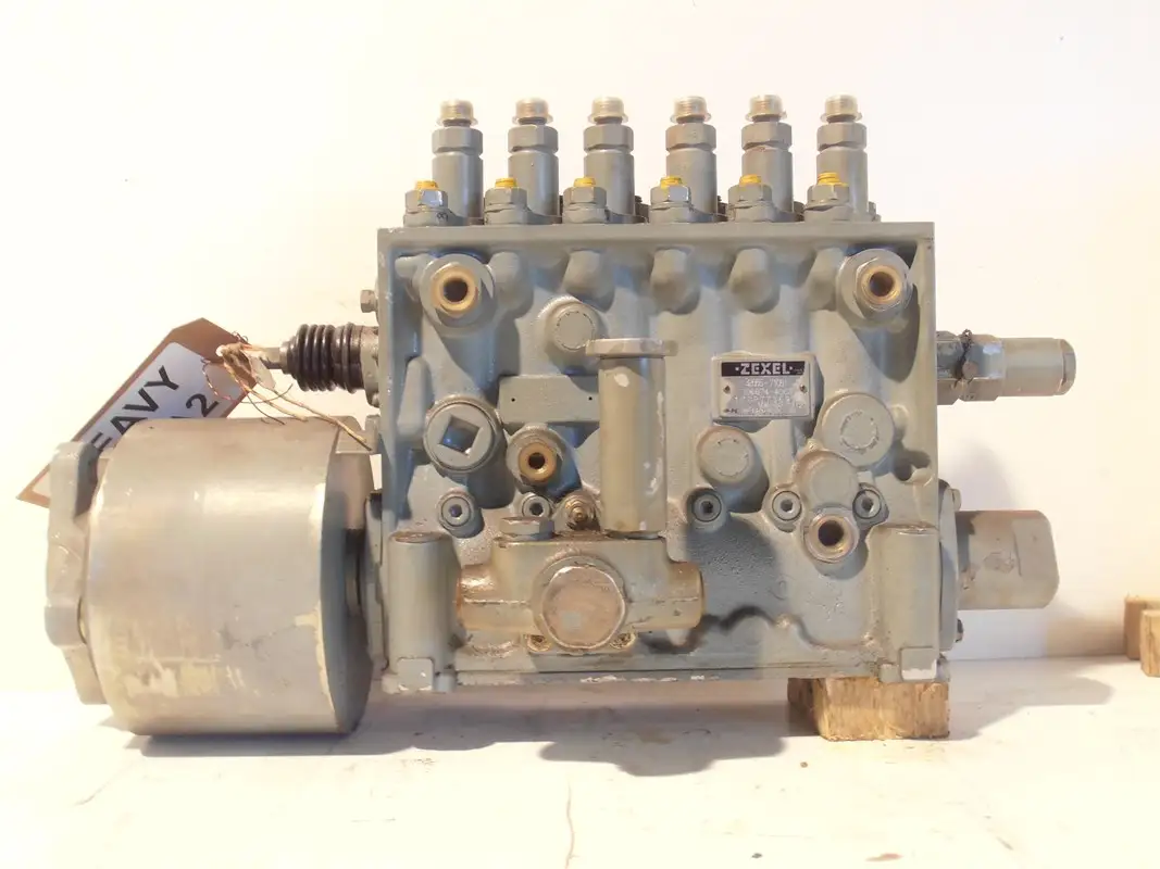 POMPE À CARBURANT ZEXEL DIESEL KIKI 106674-4063 RECONDITIONNÉE - Image 3