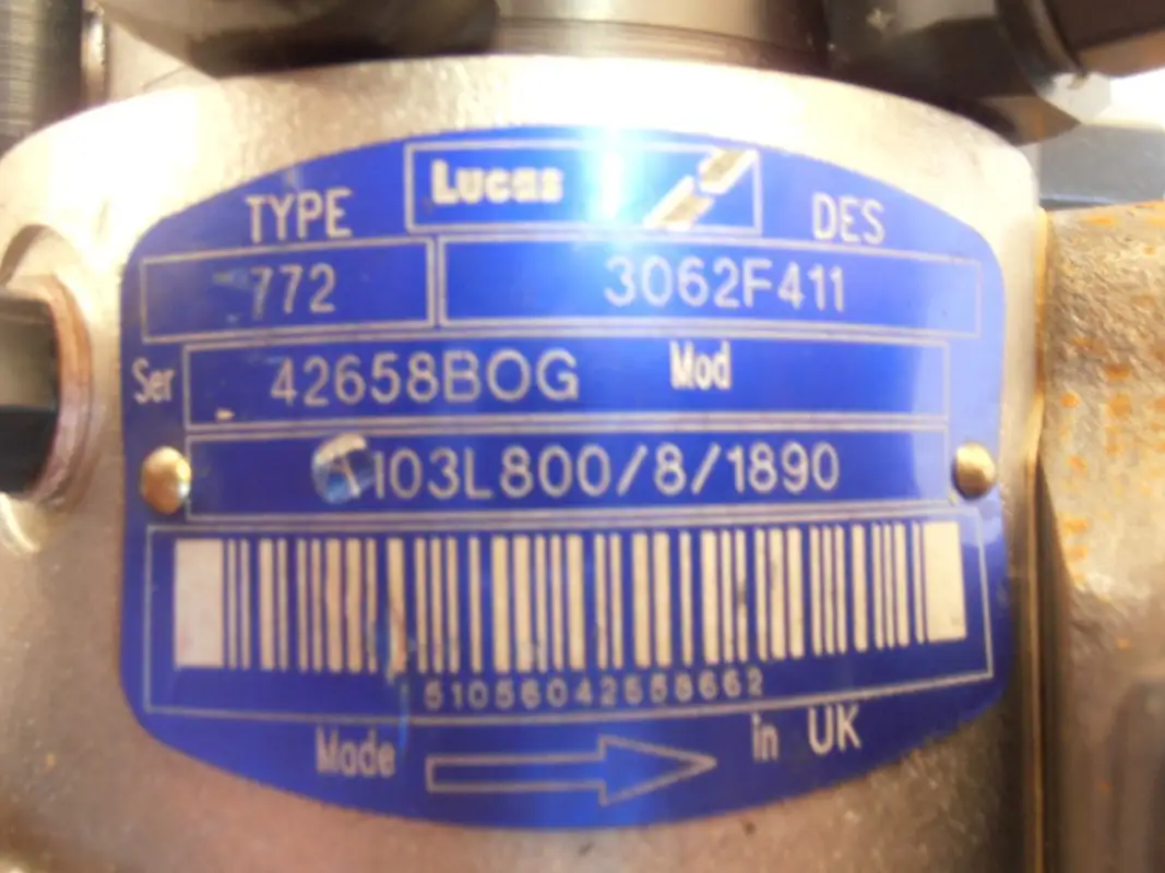 BOMBA DE COMBUSTIBLE LUCAS 3042F411 RECONSTRUIDA - Imagen 2