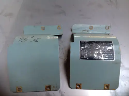 MITSUBISHI COVER 3776161700 USED