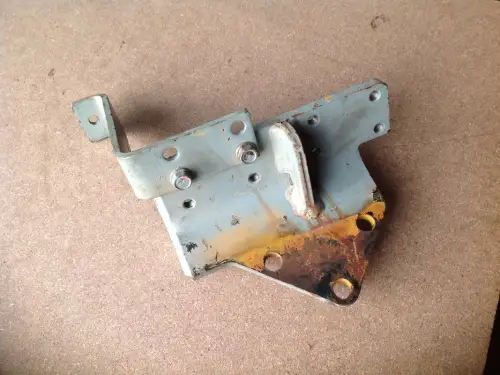 MITSUBISHI BRANDSTUK, BRANDSTOFFILTER 3776200400 GEBRUIKT