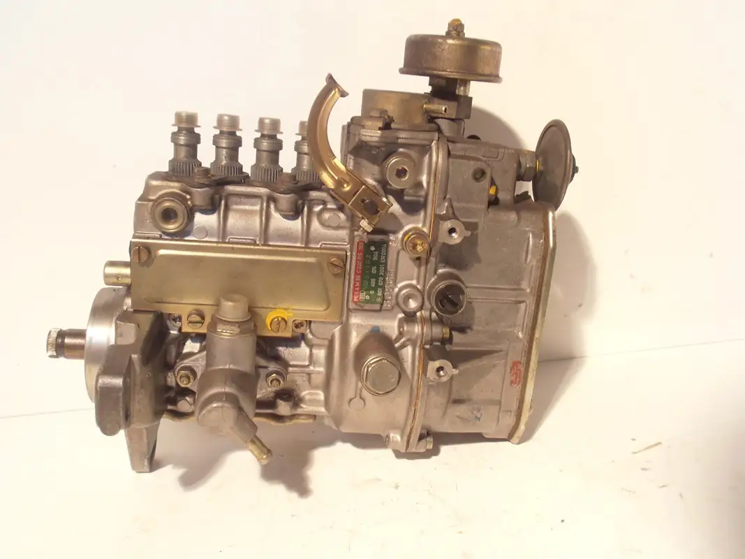 MERCEDES BRANDSTOFPOMP A 601 070 30 01 GEBRUIKT - Afbeelding 2