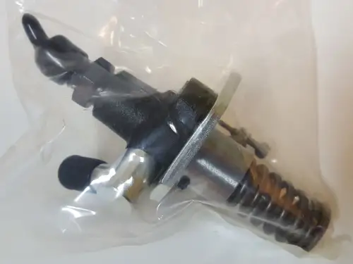POMPE D'INJECTION DE CARBURANT YANMAR 714339-51200 NEUVE