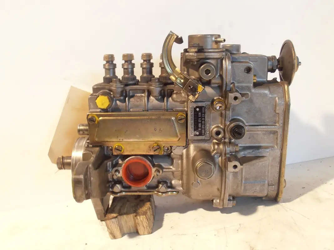 BOMBA DE COMBUSTIBLE BOSCH 0 400 074 936 USADA - Imagen 3