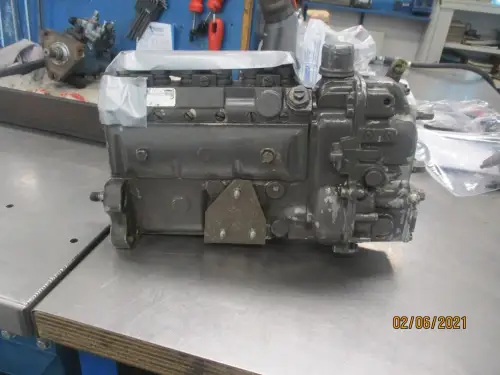 ENSEMBLE DE POMPE D'INJECTION BOSCH 0 400 466 080 NEUF - Miniature 4