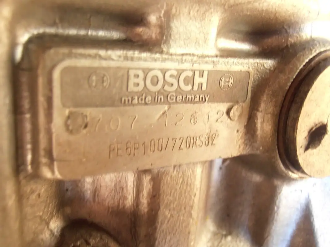BOMBA DE COMBUSTIBLE BOSCH PE6P100/720 REPARADA - Imagen 2