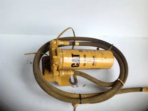 CATERPILLAR BRANDSTOFFILTERBEHUIZING 1951068 GEBRUIKT