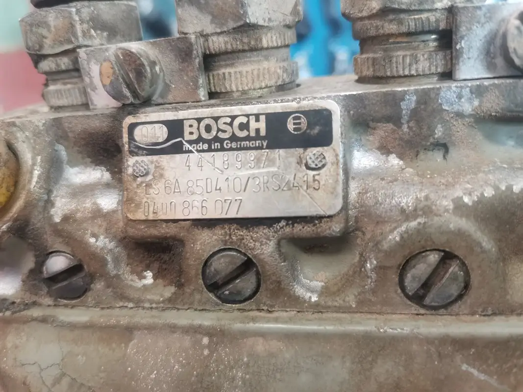 BOMBA DE COMBUSTIBLE BOSCH 0400866077 RENOVADA - Imagen 2