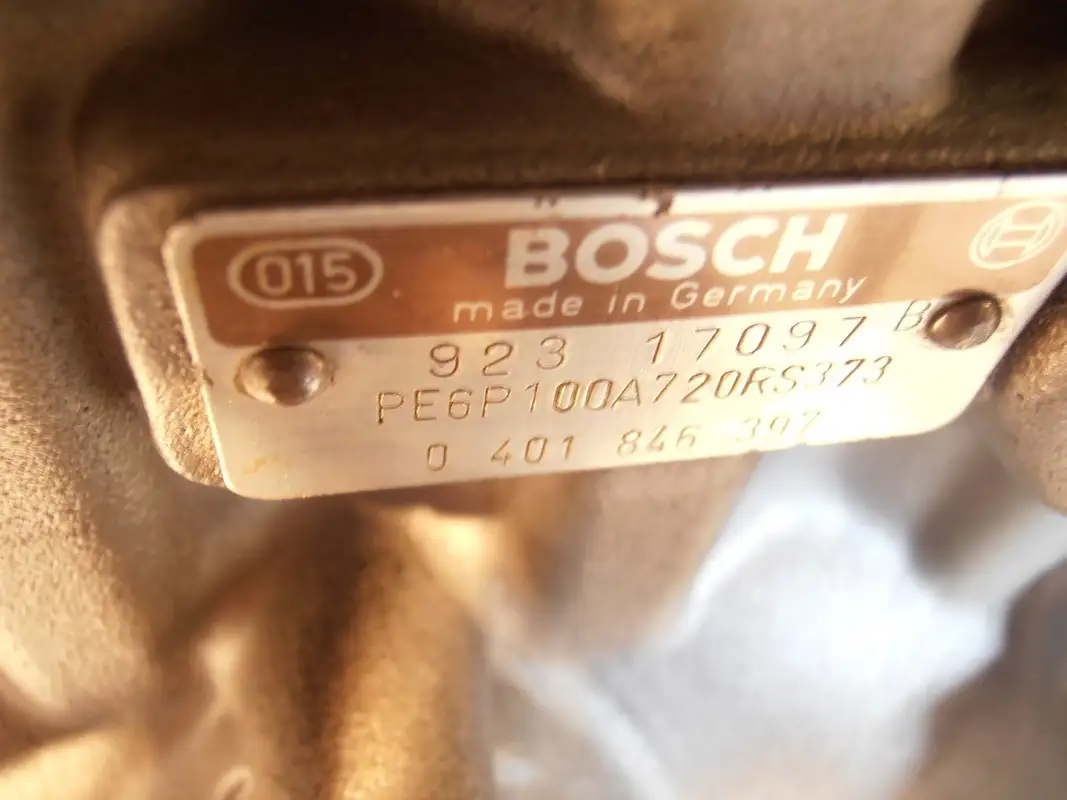 POMPE À CARBURANT BOSCH 0401846397 RÉVISÉE - Image 2