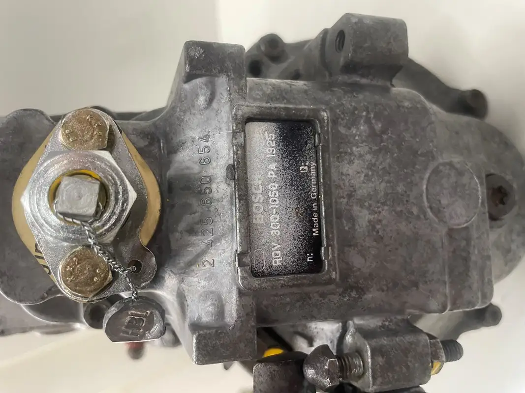 BOSCH FUEL PUMP 0 402 646 740 USED - Picture 3