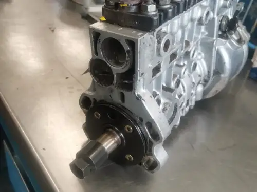 BOSCH KRAFTSTOFFPUMPE 0403446247 GEBRAUCHT – Vorschaubild 1