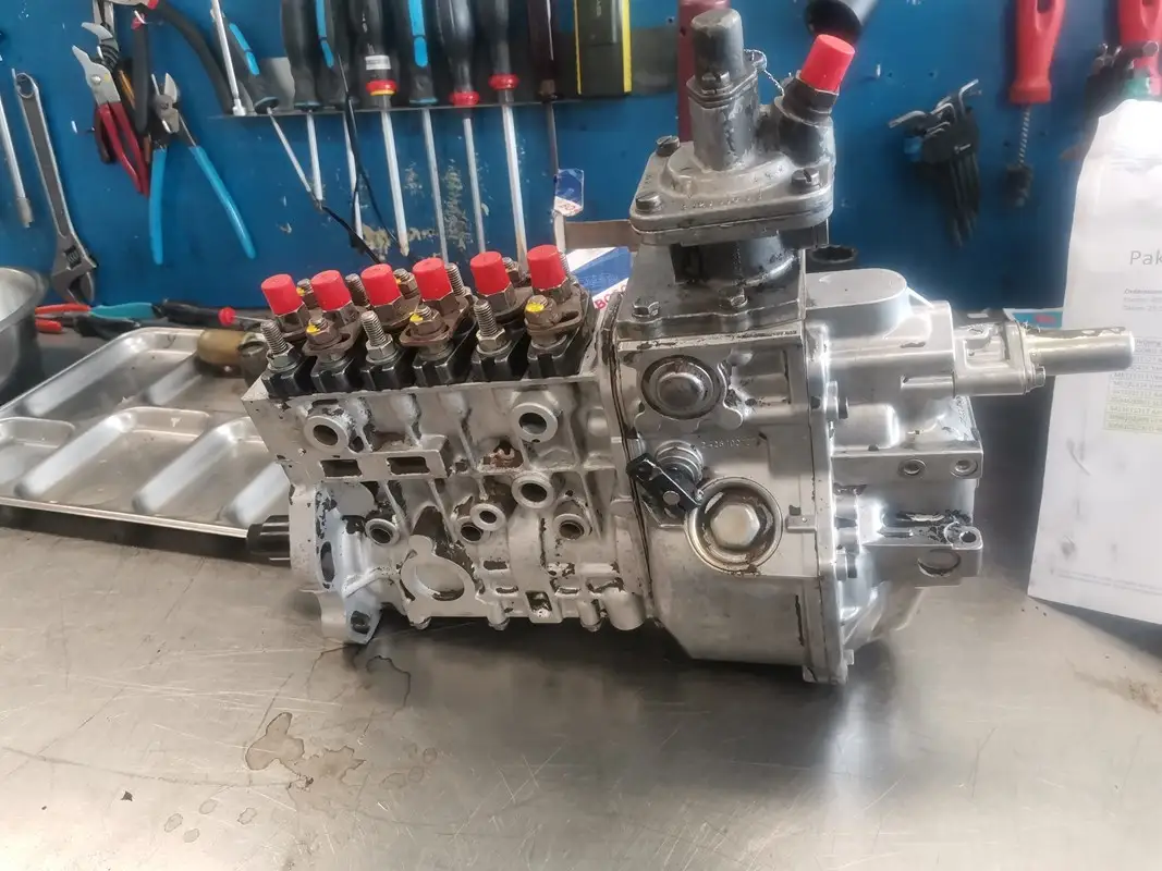 BOSCH BOMBA DE COMBUSTIBLE 0403446247 USADA - Imagen 3