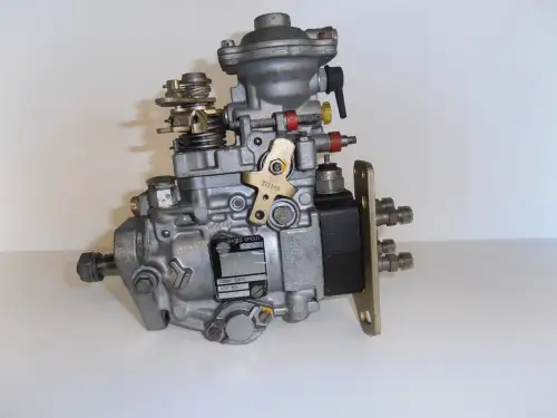 BOSCH DISTRIBUIDOR DE INYECCIÓN DE COMBUSTIBLE 0 460 424 063 NUEVO