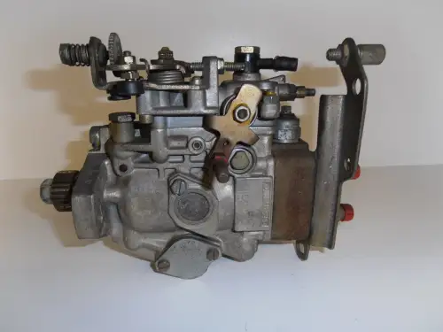 BOMBA DE COMBUSTIBLE BOSCH 0460484003 RENOVADA